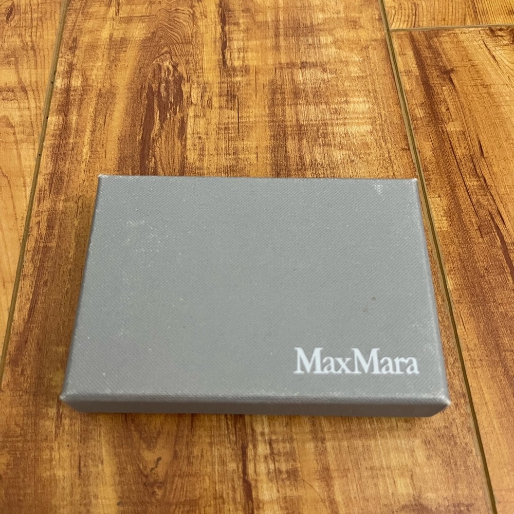 MaxMara Gray Gift Box